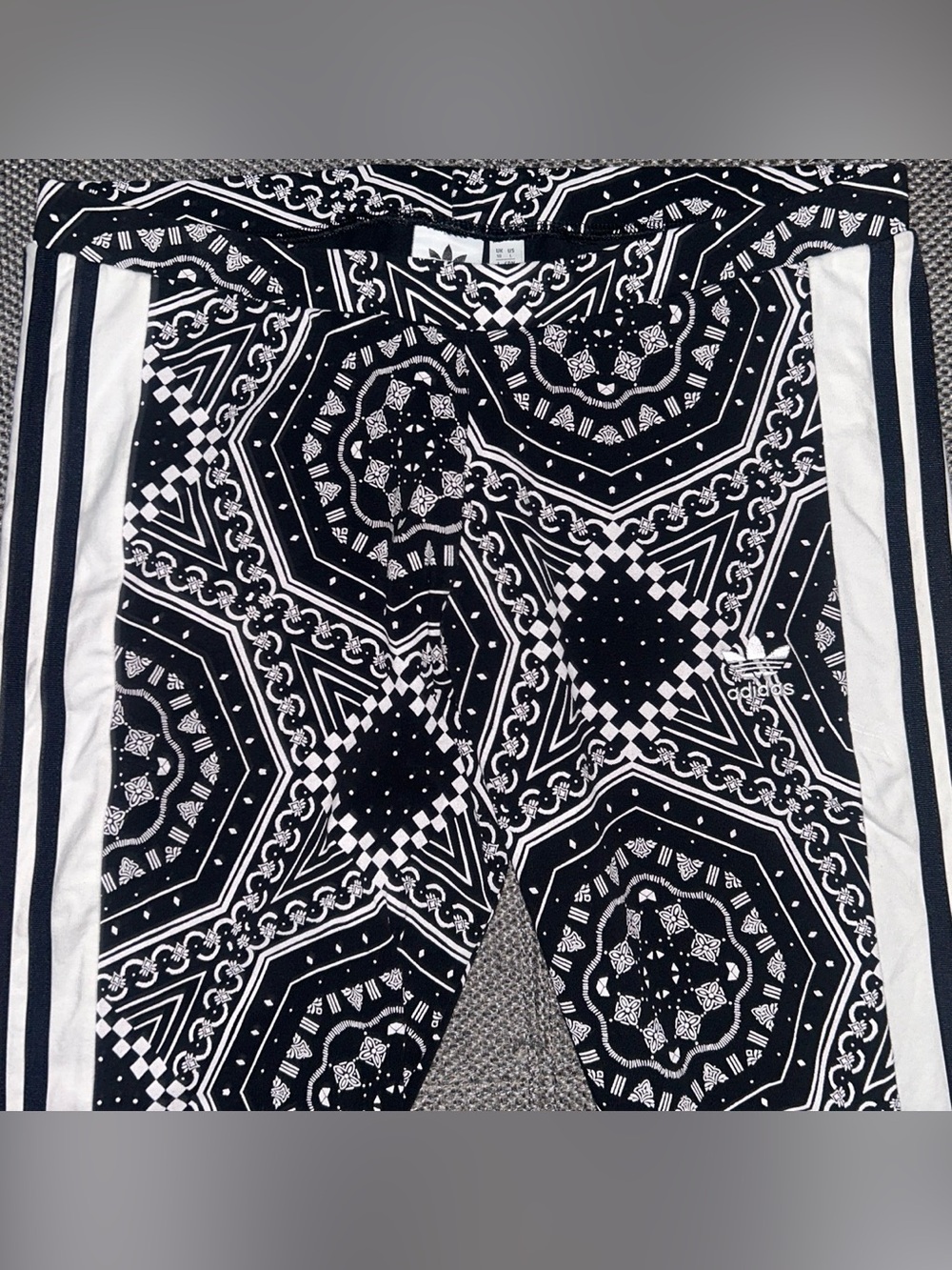 Adidas Originals Bandanna Print Leggings Sweats - Picture 2 of 5
